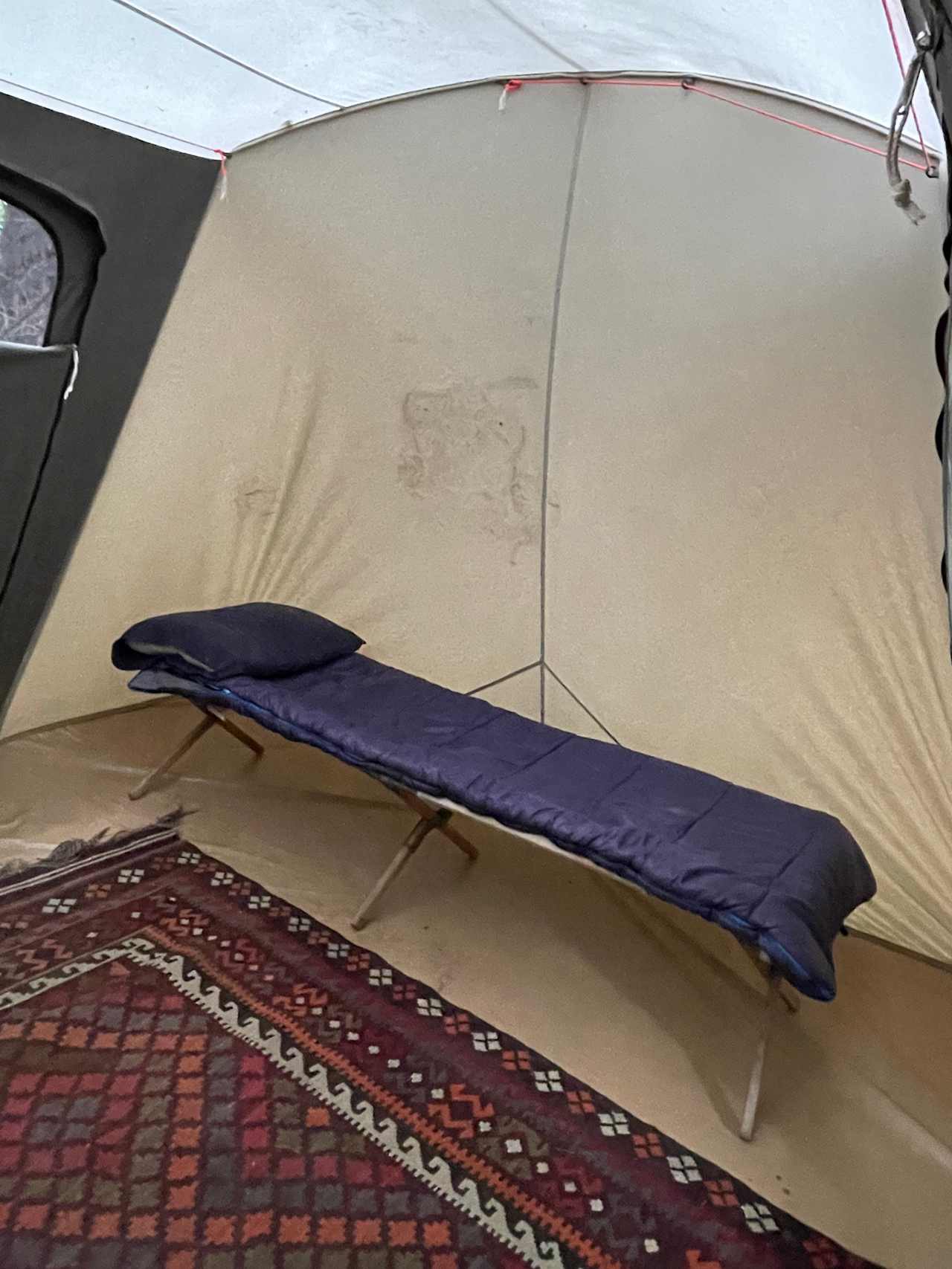 Optional cot or air mattress 