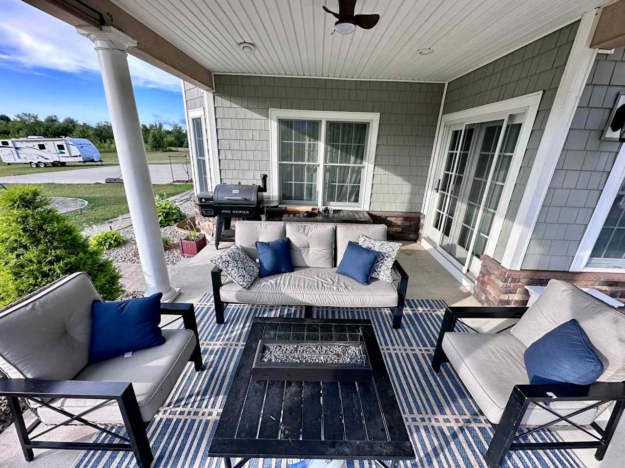 Back porch patio 