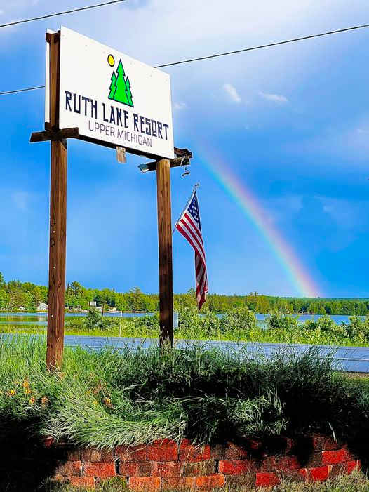 RUTH LAKE RESORT