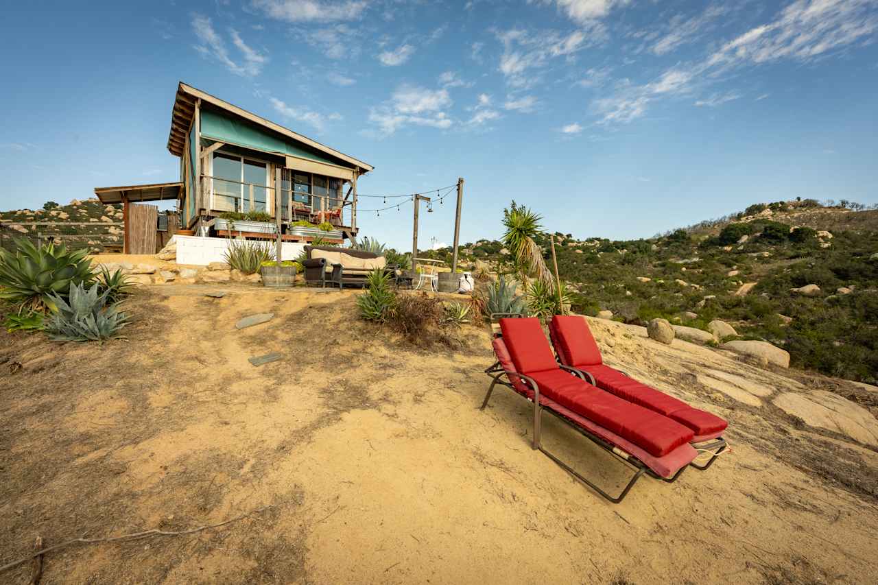 Relaxing lounge chairs