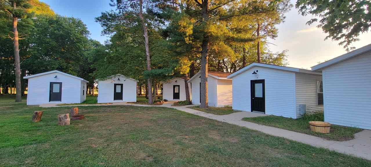 Whispering Pines Events & Lodging