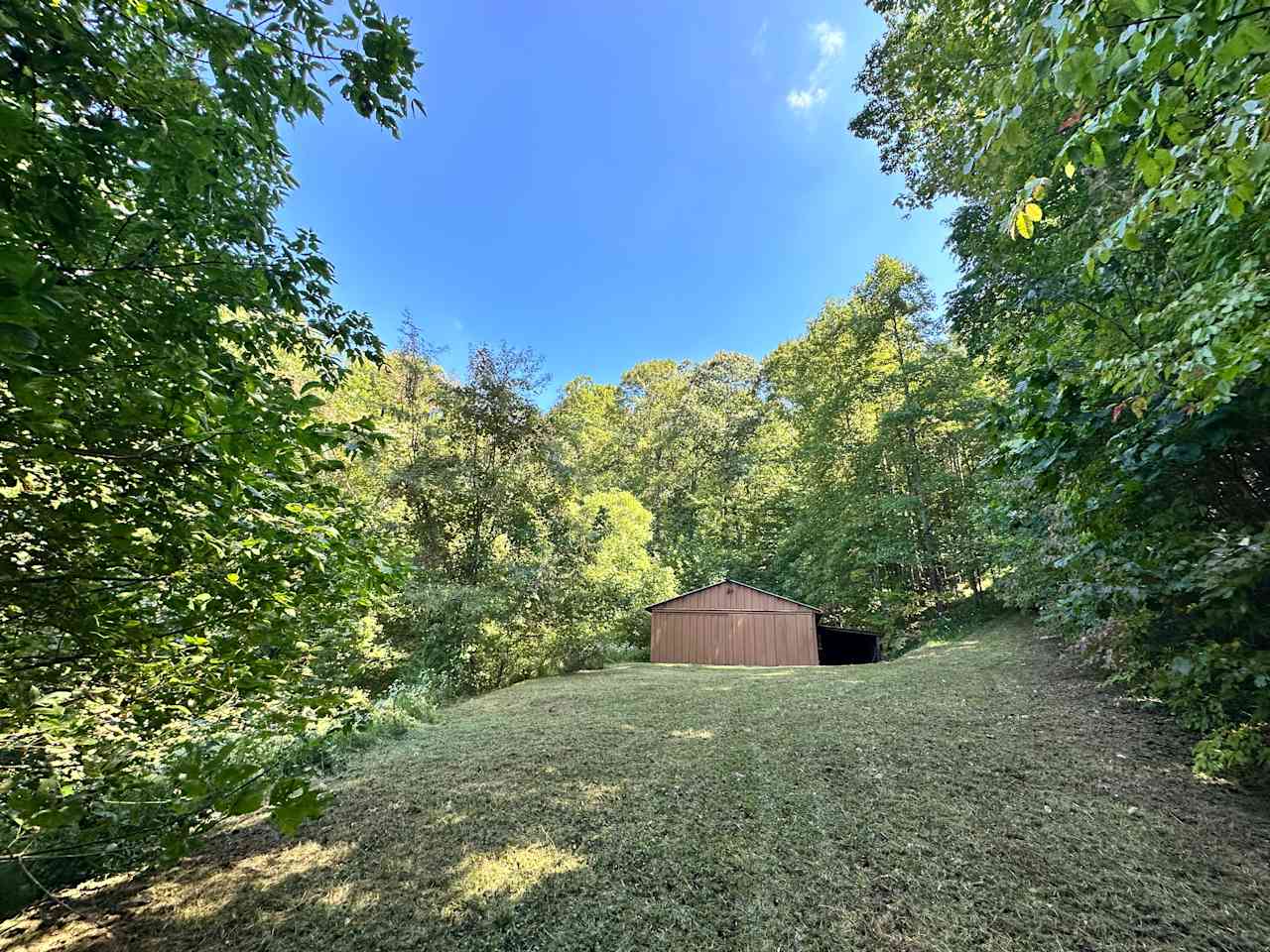 Hocking Hills Wooded Camp