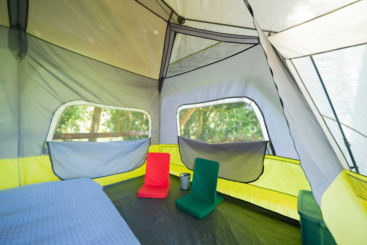 Inside the tent, 2 back-jacks