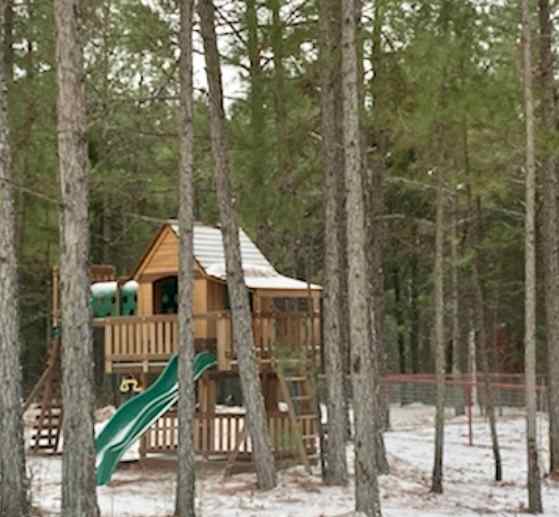 Playset available to all cabin guests