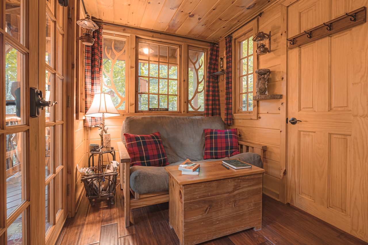The Chez Tree Rest Treehouse