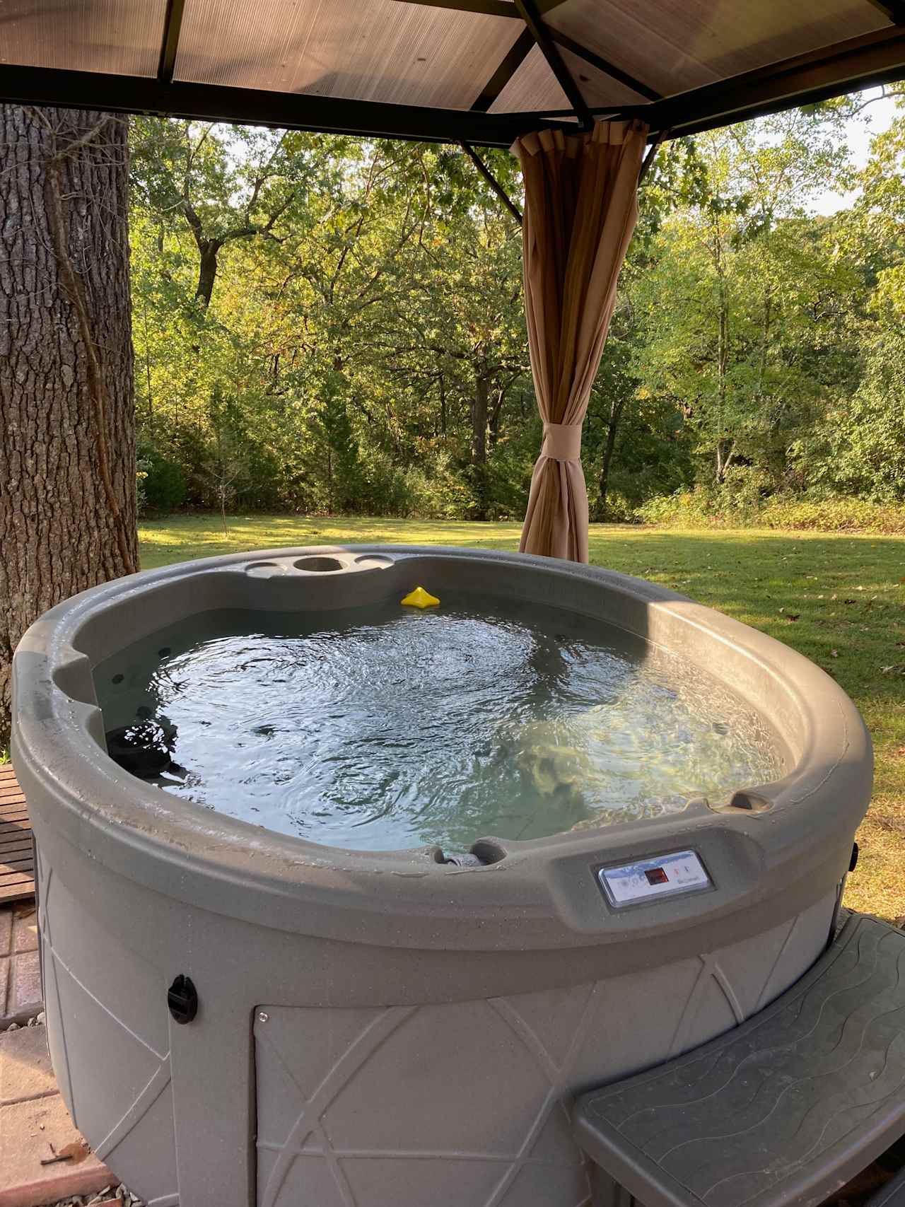 Cairn Cottage~kayaks~hot tub~LOZ