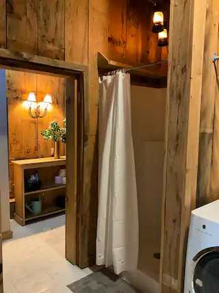 Furnace Mountain Rustic Retreat