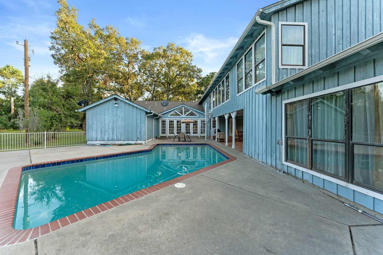 The Blue Ranch Guest House