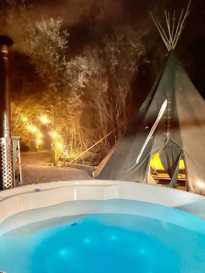 ToastyTipis Luxury Tipi and Hot Tub