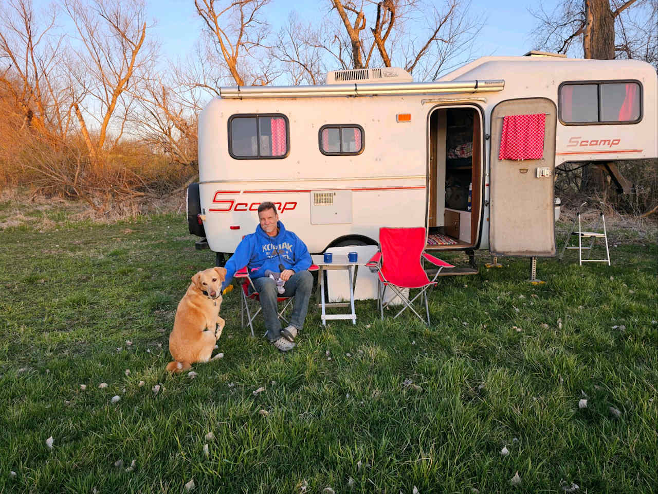 Trail-Side Rural Retreat