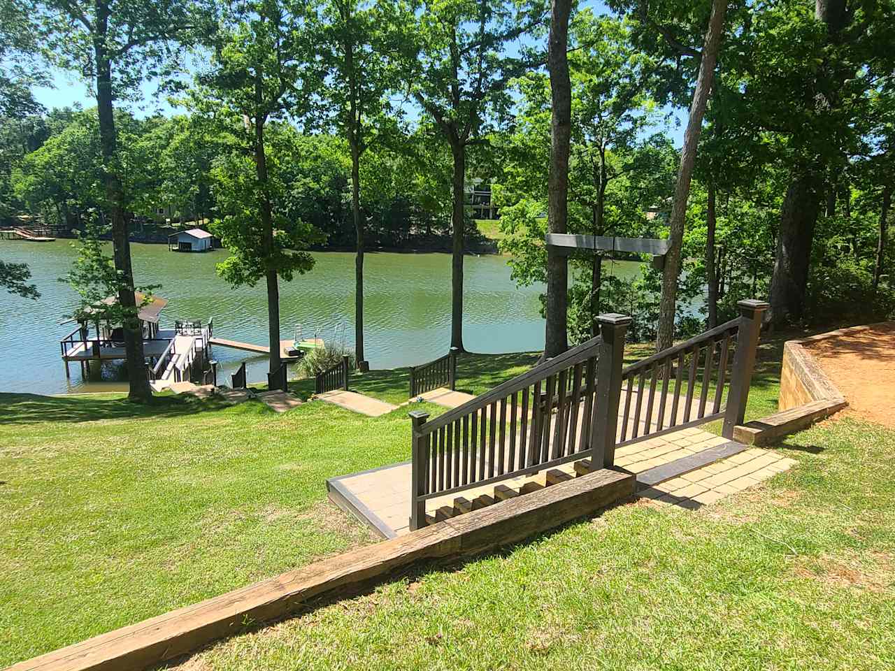 Peaceful RV Camping W Lake Access