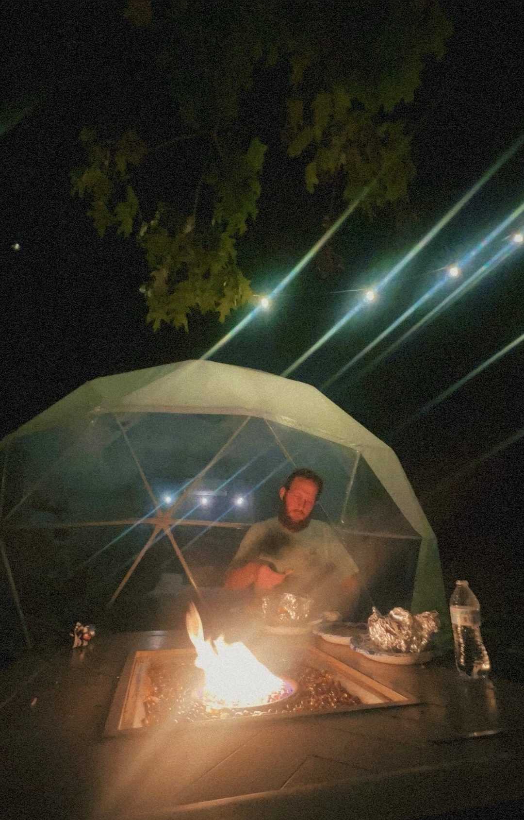 Private Riverfront Dome With AC
