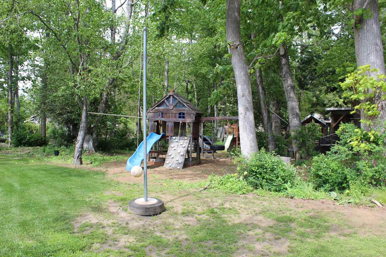 Group Camping At Cedar Star Ranch