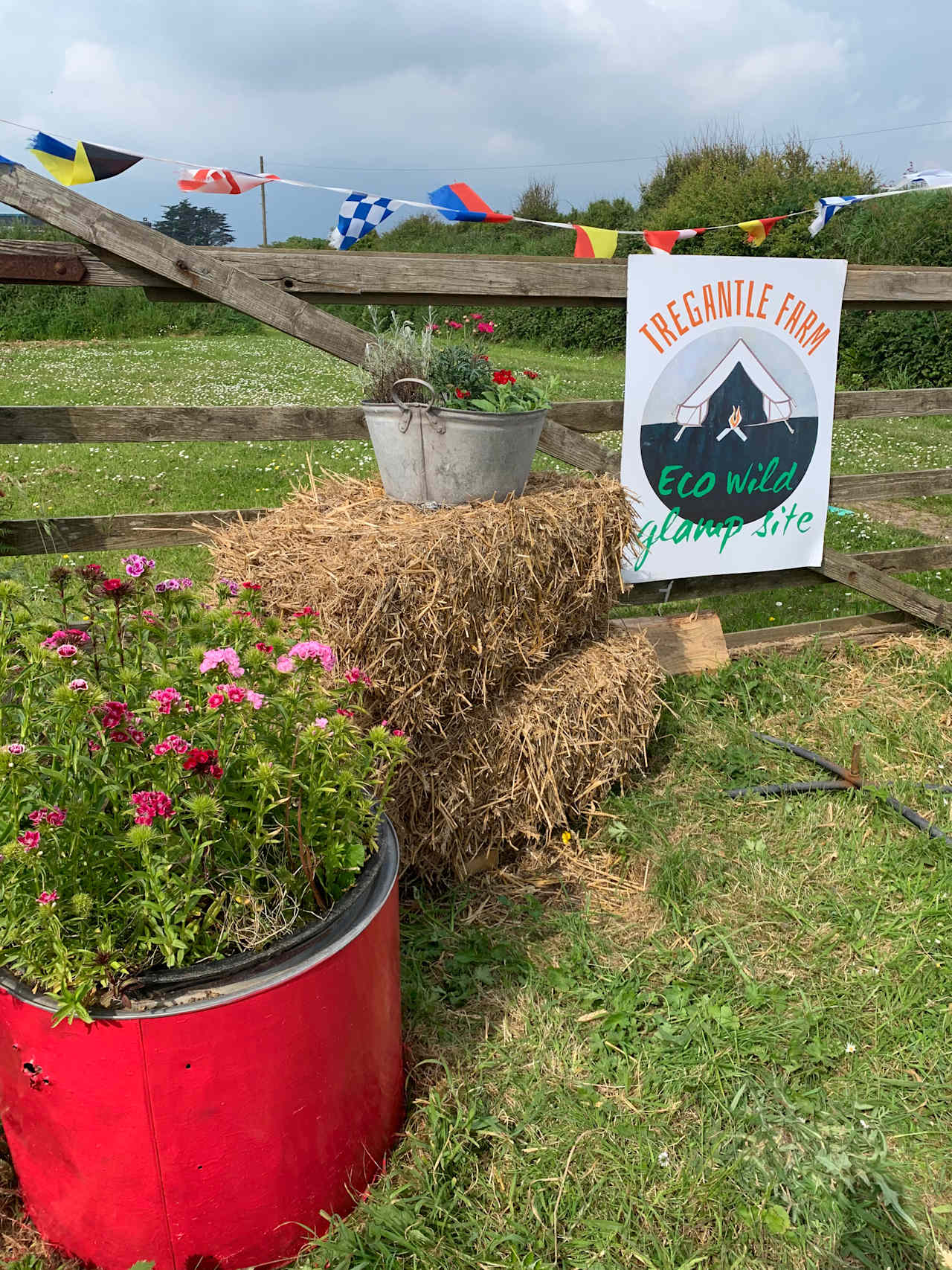 Coastal Glamping @ Tregantle Farm