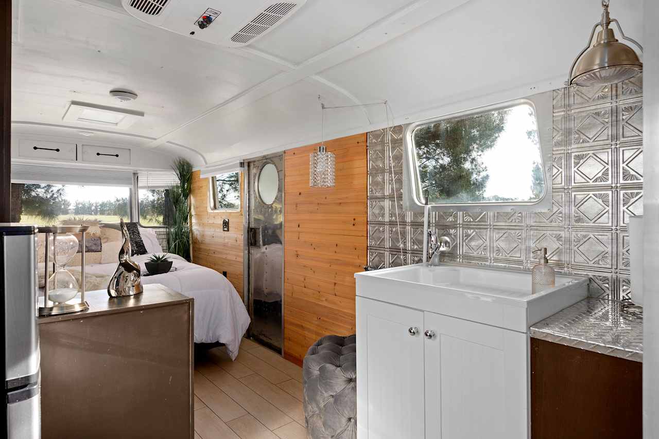 The Cozy Peach at Schnepf Farms