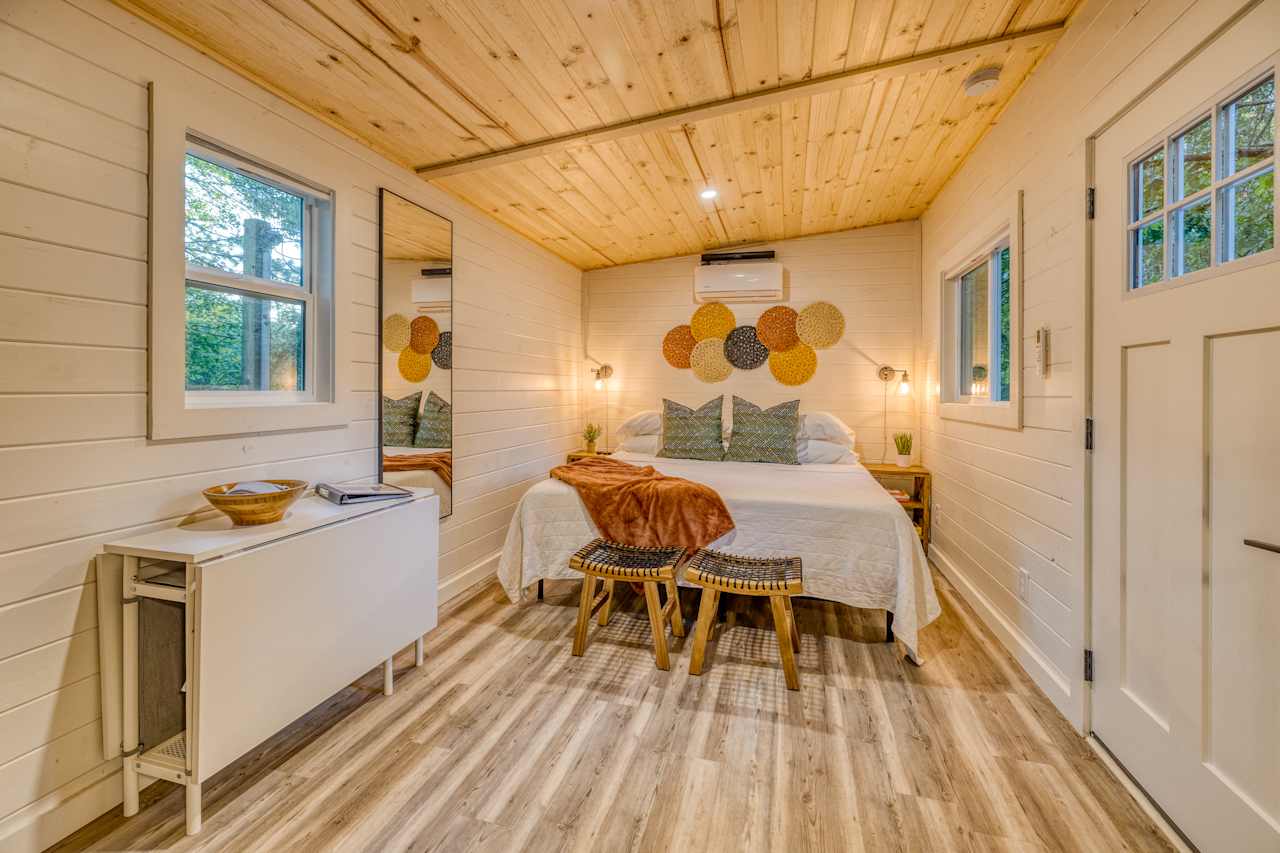 Luxurious Couples Getaway-Reboot!