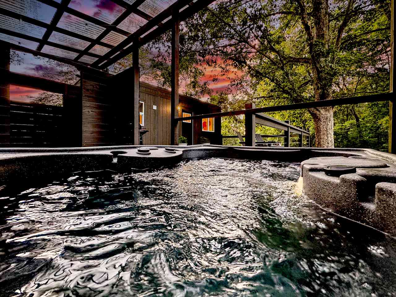 Luxurious Couples Getaway-Reboot!
