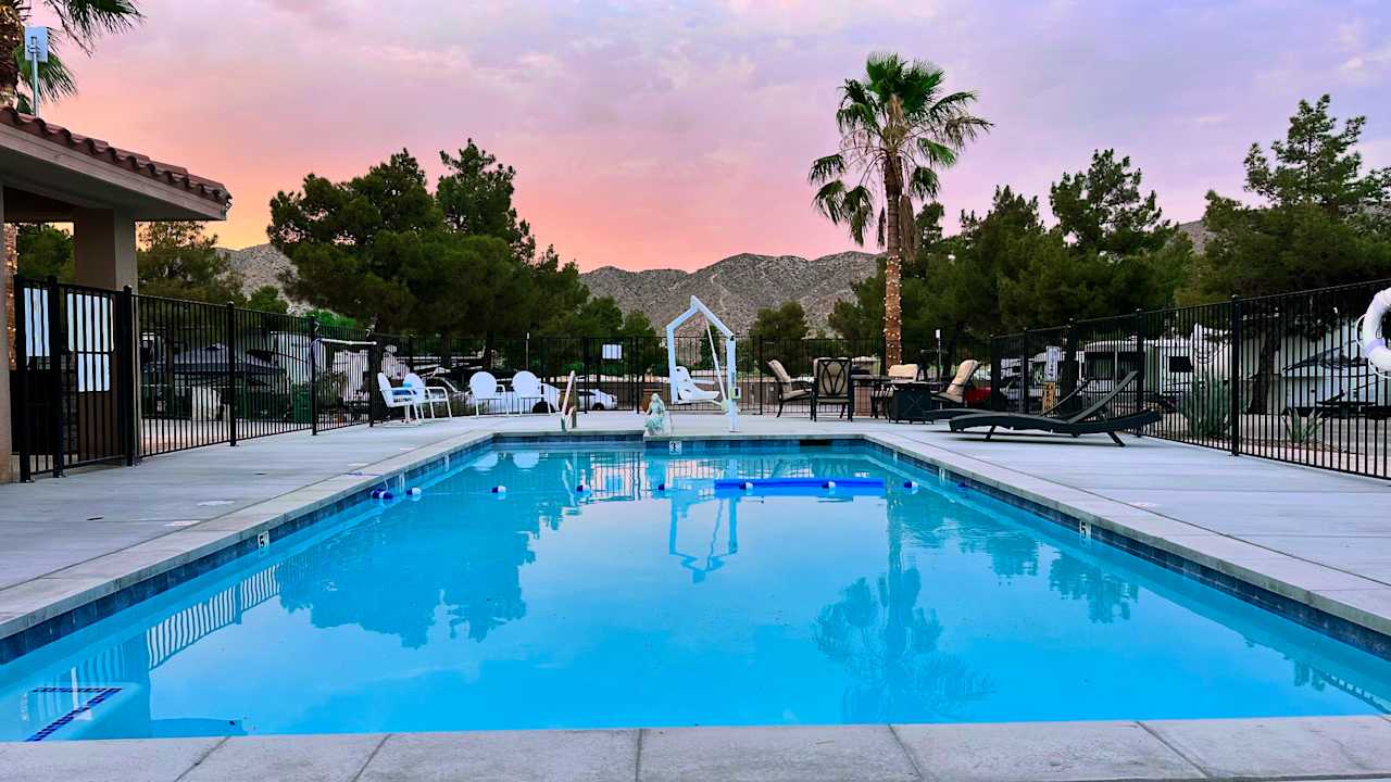 Desert Drifter RV Park-Joshua Tree