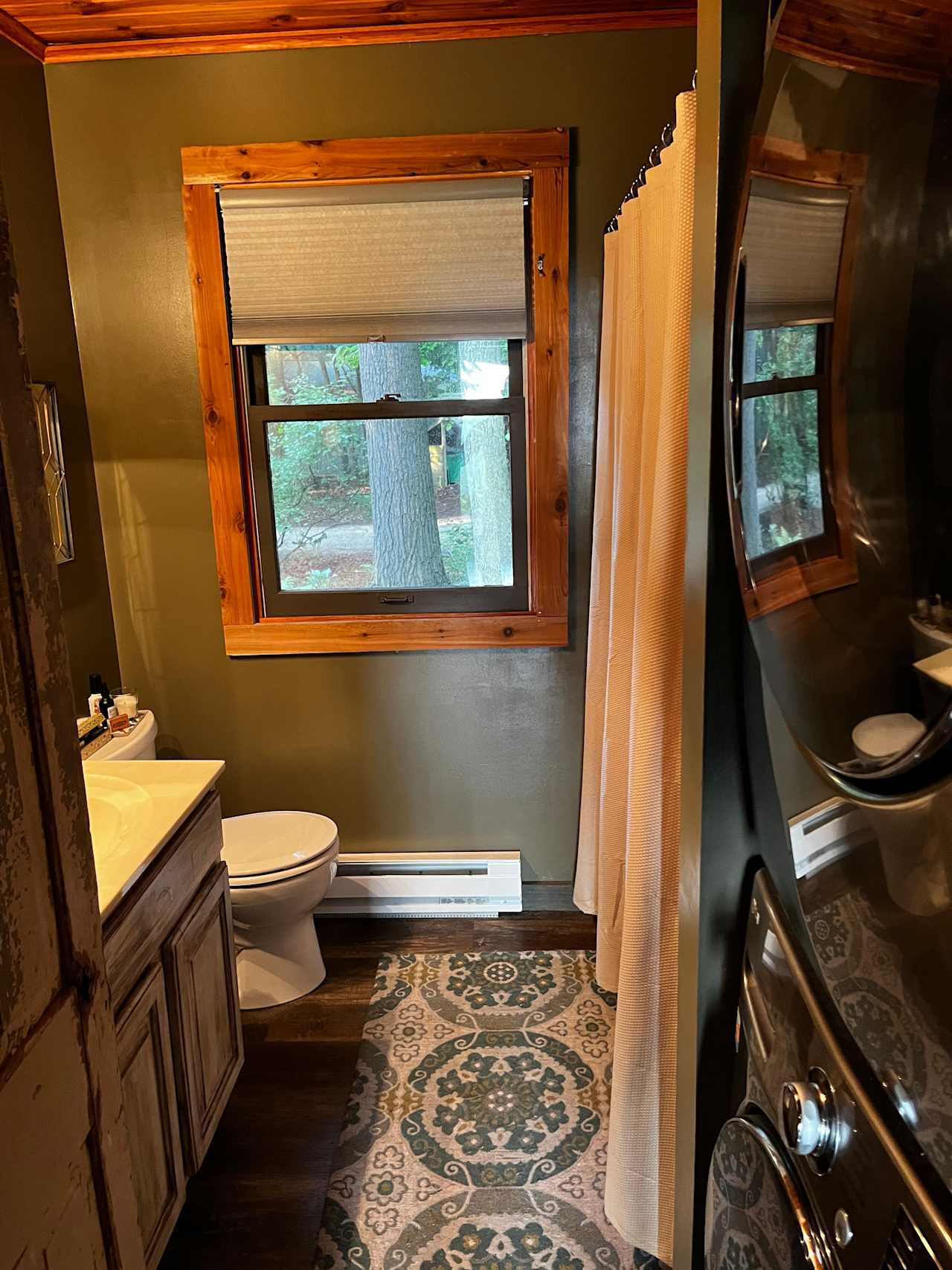 Muskegon Pines-Lake Cabin