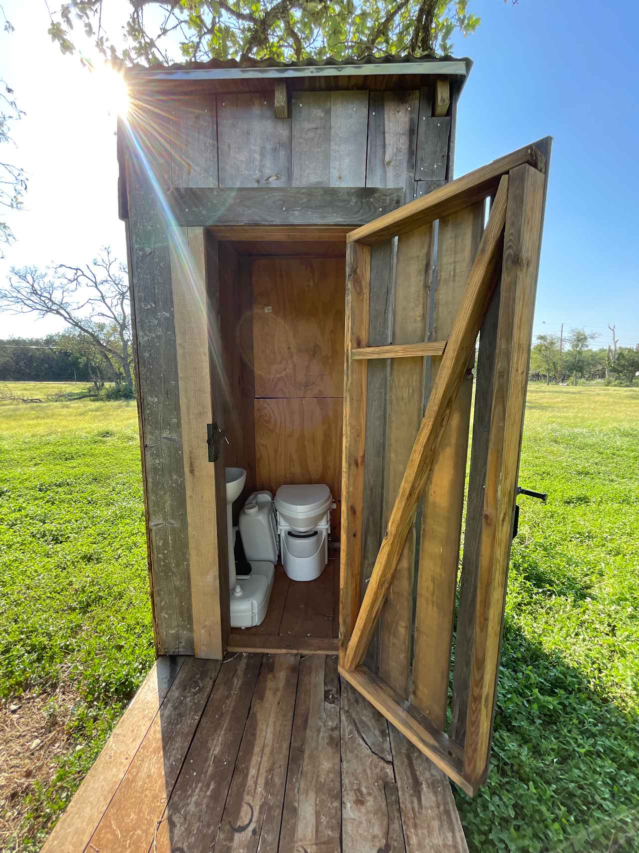 Outhouse 