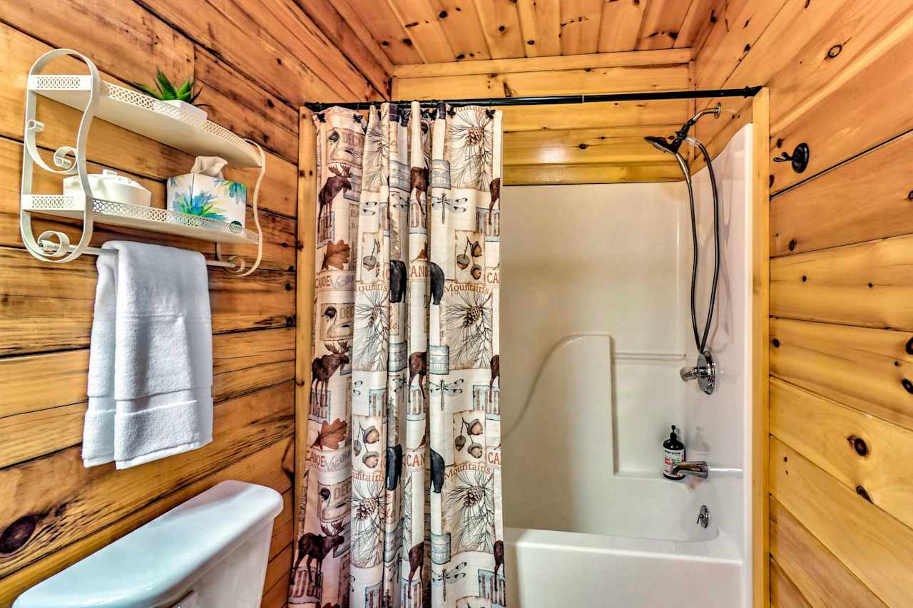 Copper Ridge Log Cabin