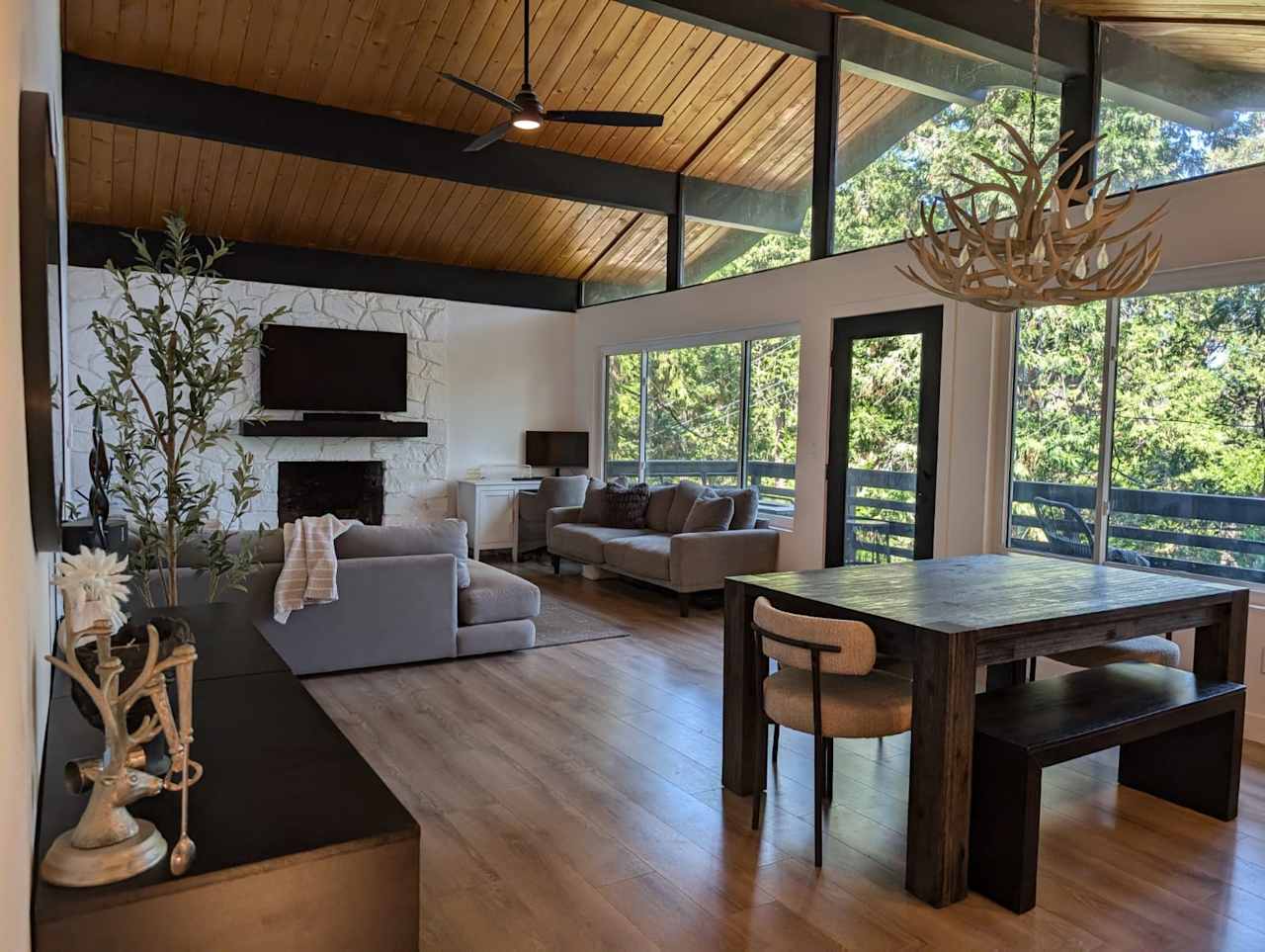 The Tree Top Chalet 1-2 Hrs from LA