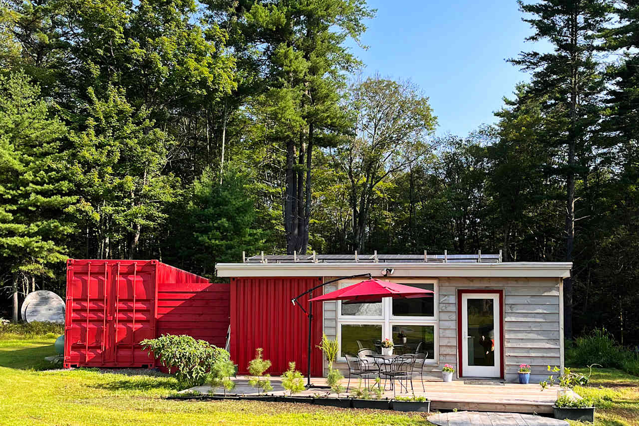 Container Building Farm Stay