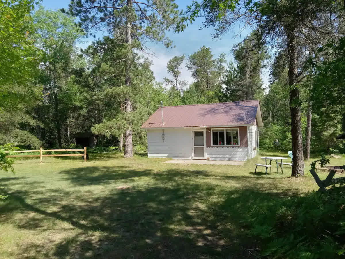 New On The Market, Goodall's Cabin