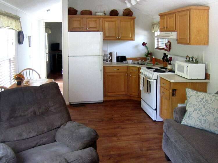 Riverside Lodge Resort