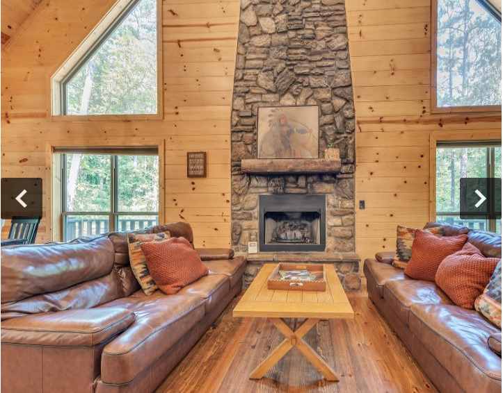 Summer Moon Lodge