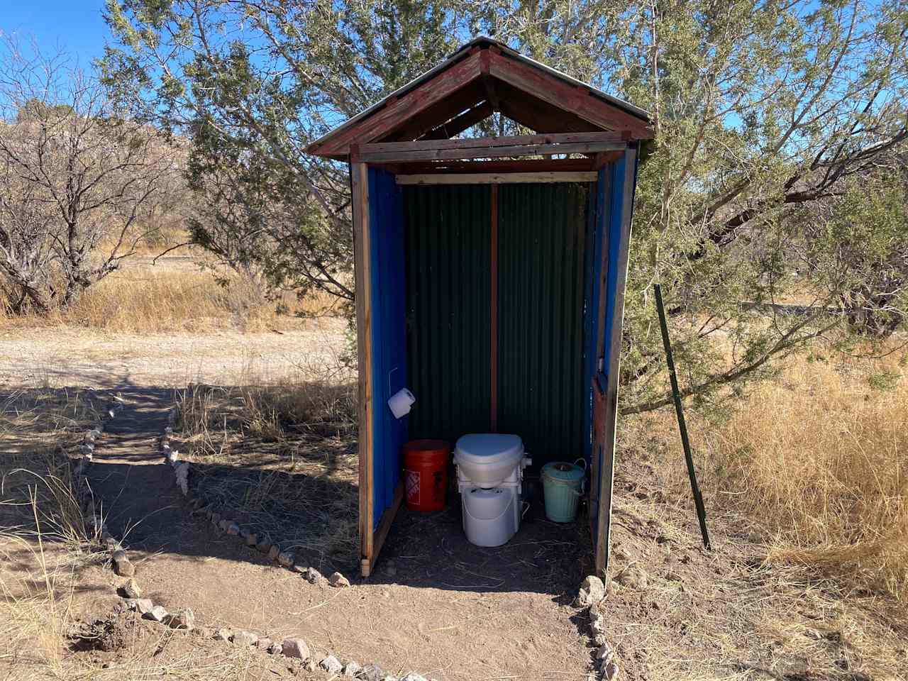 Desert Solitaire at Rainbow Hills