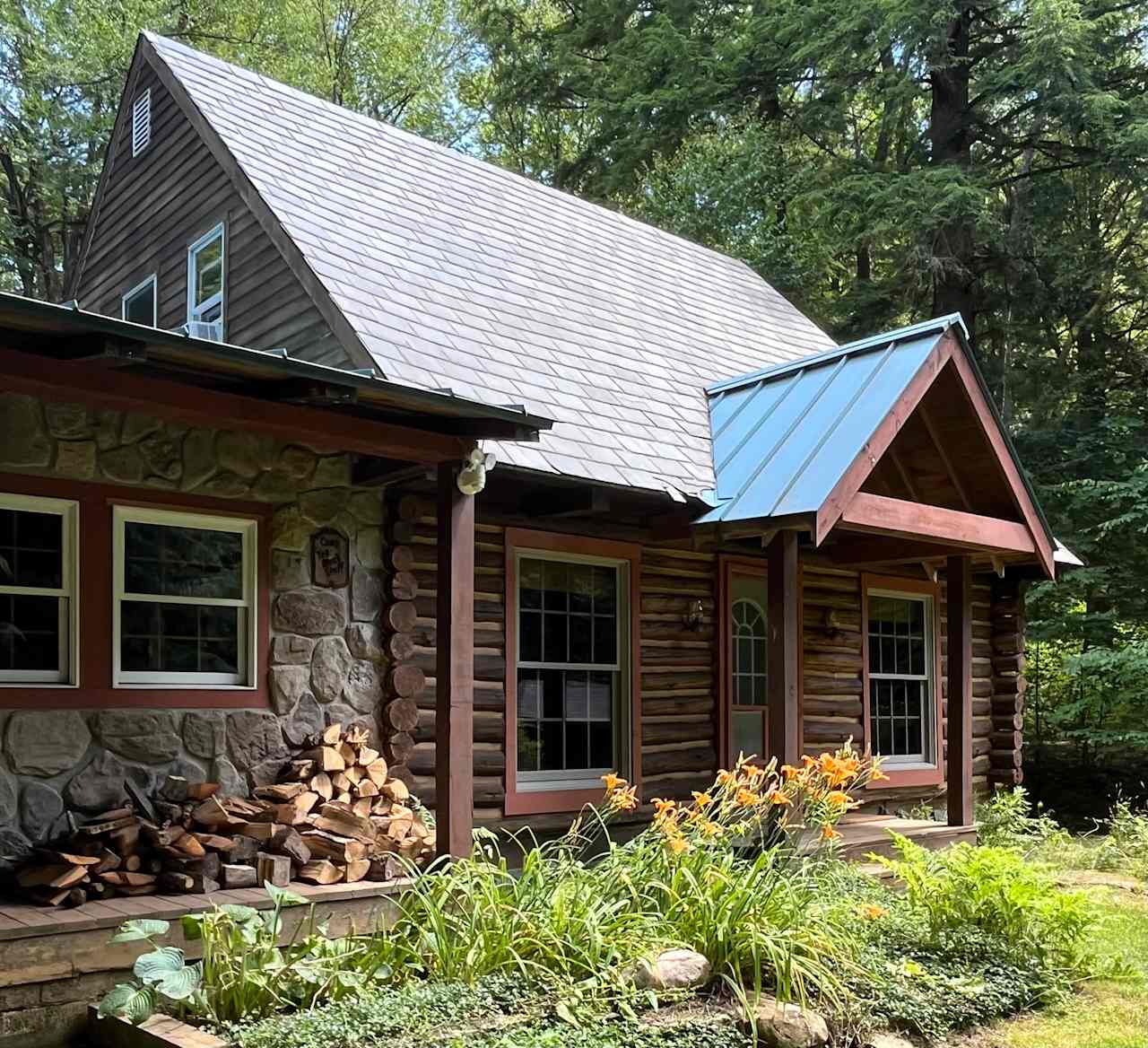 Hickory Creek Haven-Creekside Cabin