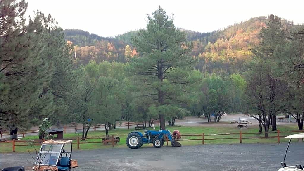 Bonito Hollow RV Park & Campground