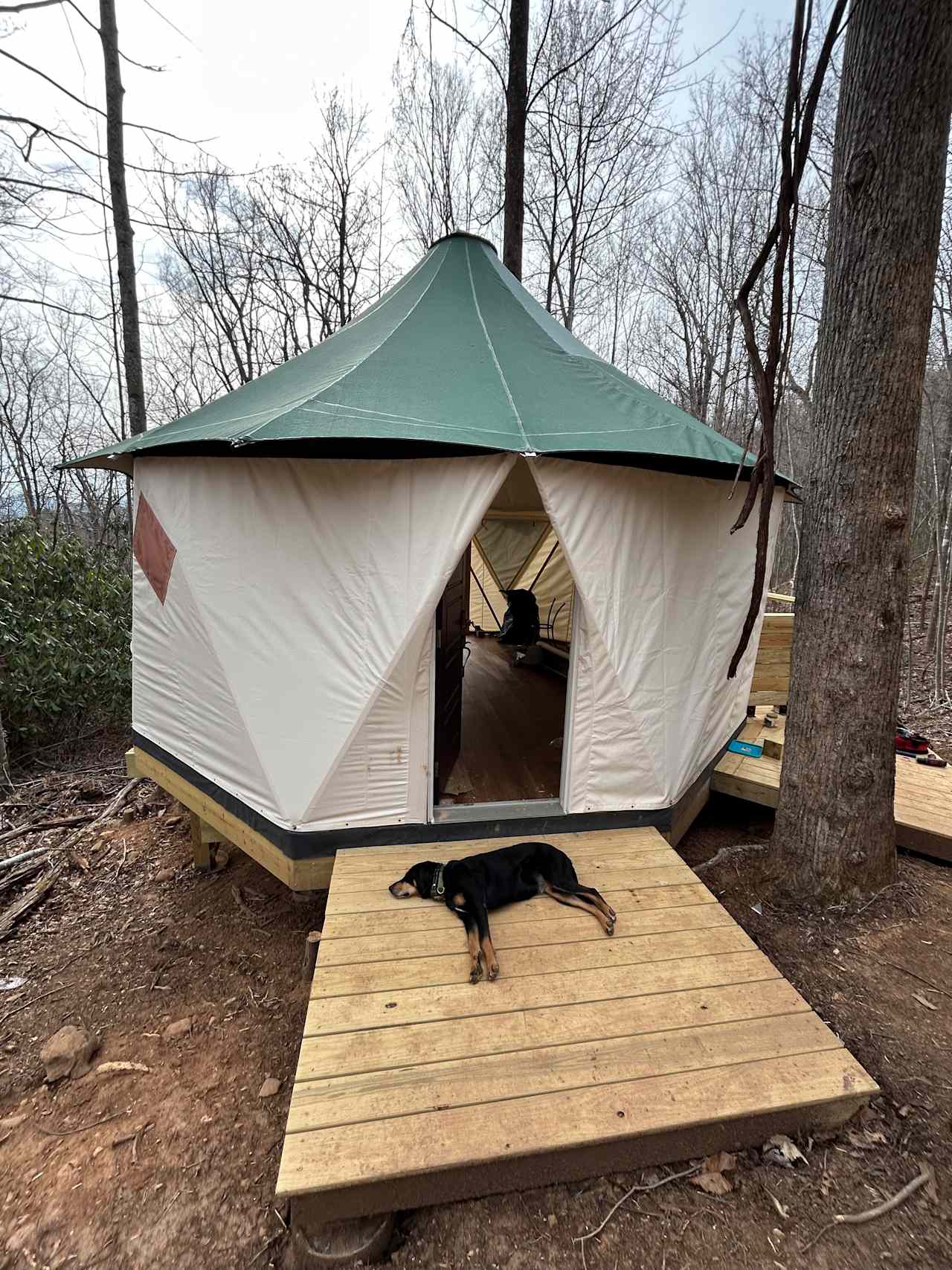 Outercamp, Blue Ridge Falls Retreat