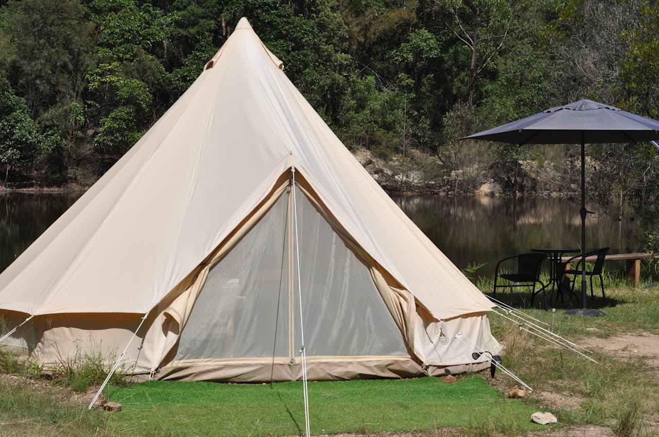Hilltop Farm, Camping and Glamping.