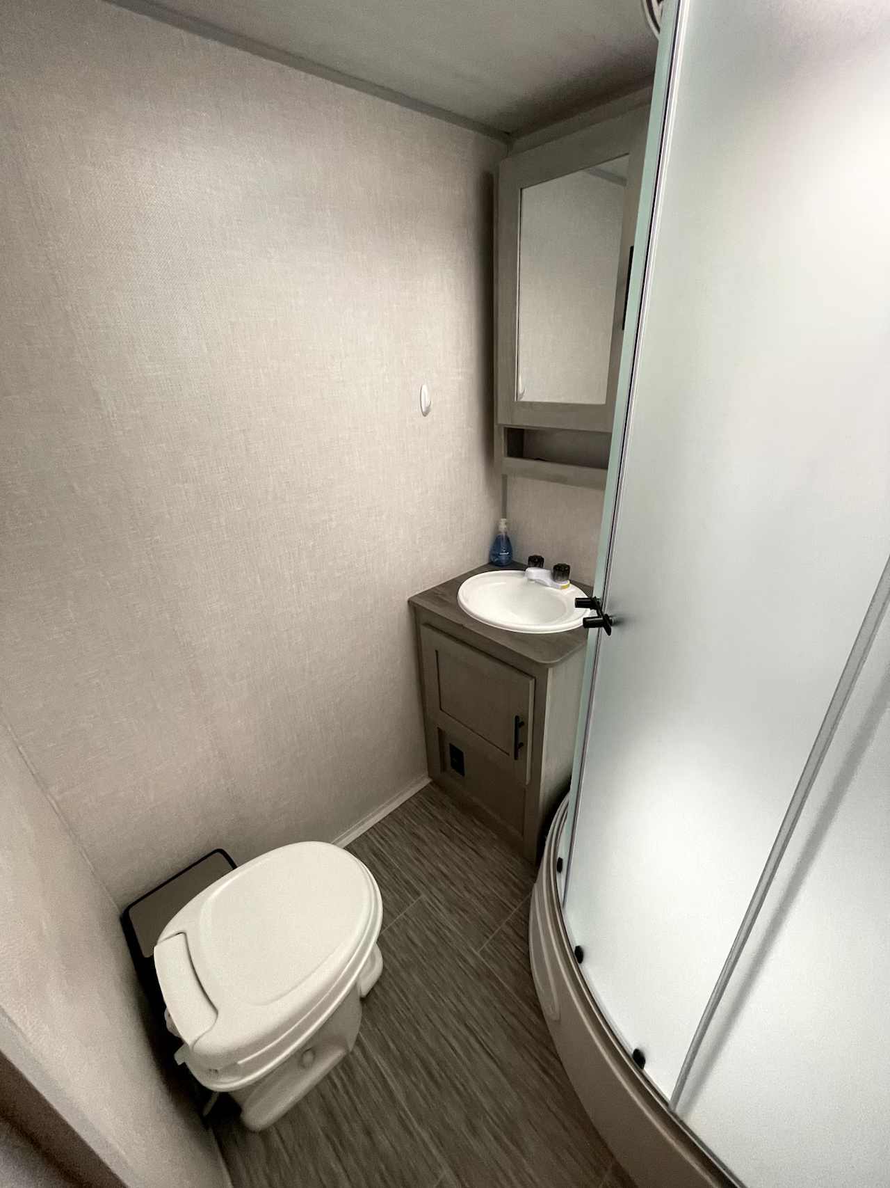 The Indy Hideaway -Indy City Camper