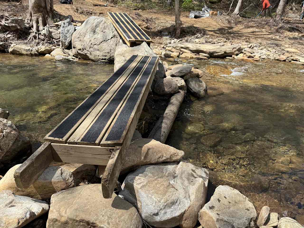 Bridge crossing cree