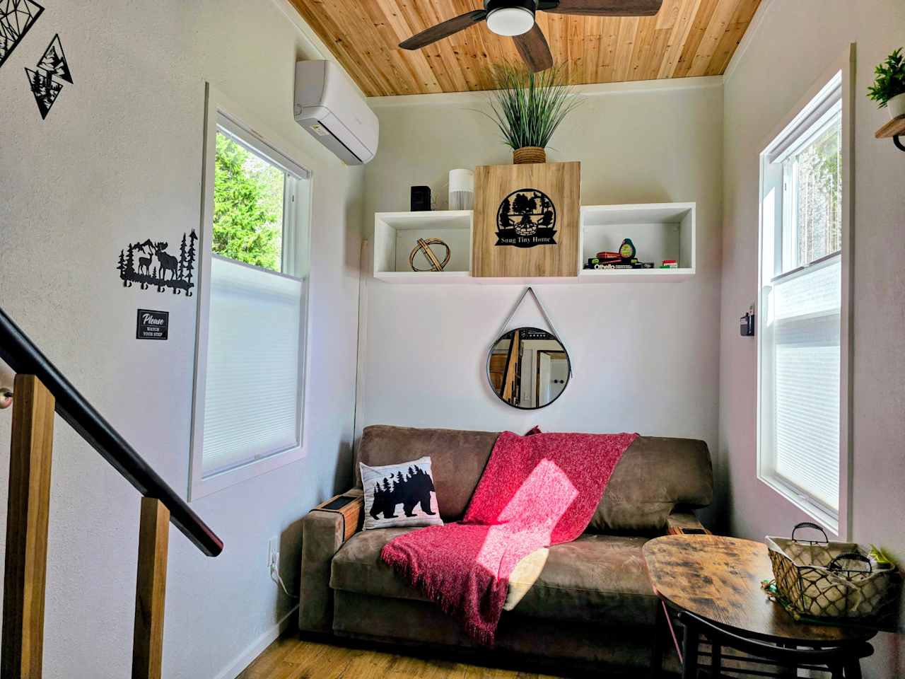 Cozy Snug Home @ Mt Rainier W/ View
