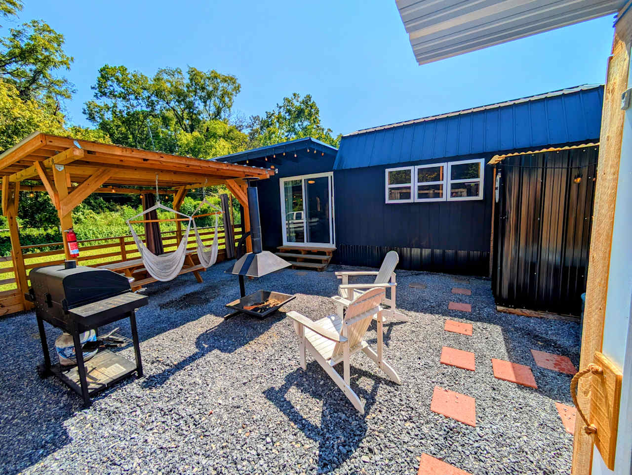 Goat Farm Glamping W Community Barn