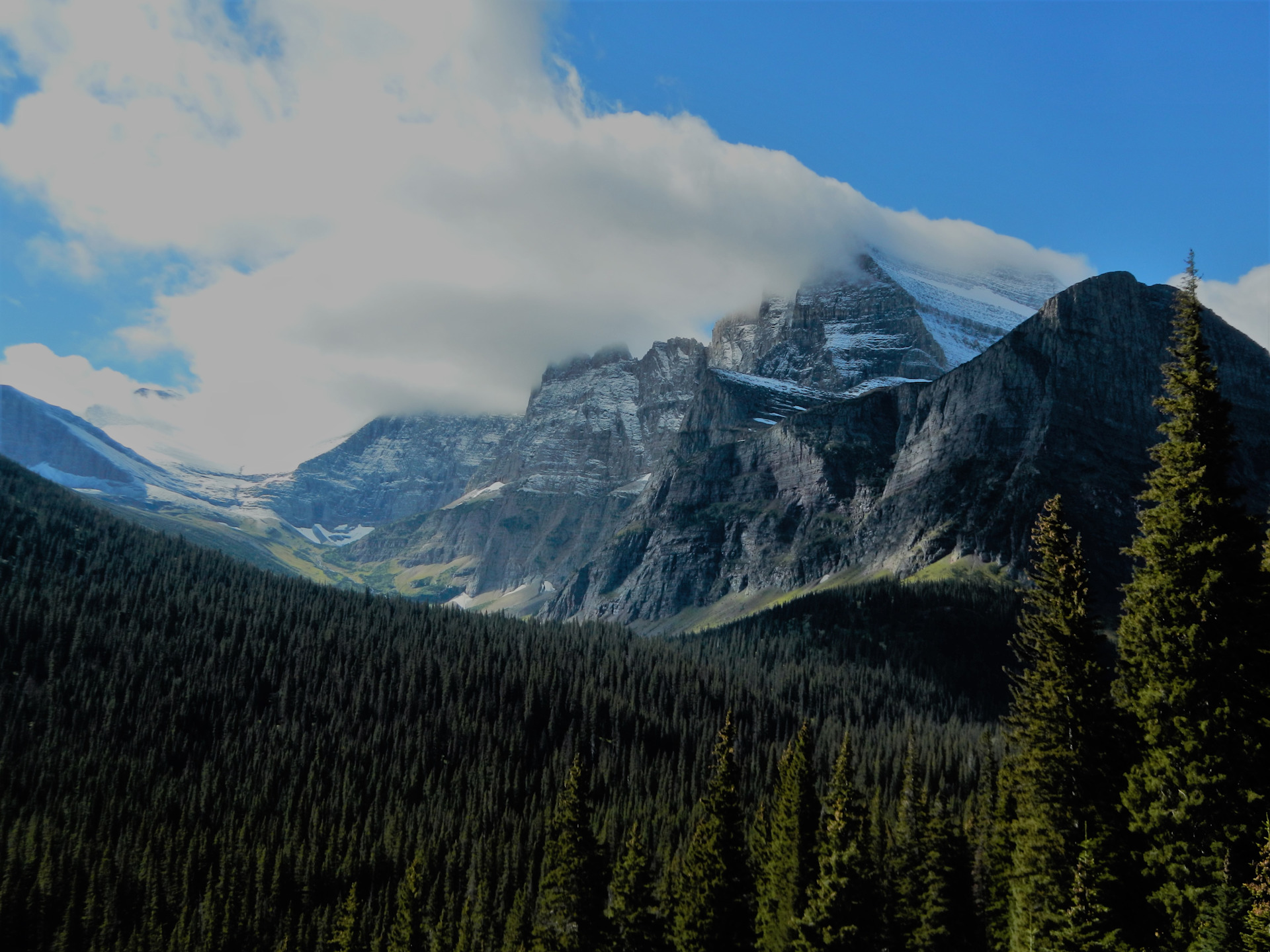 Many Glacier Campground