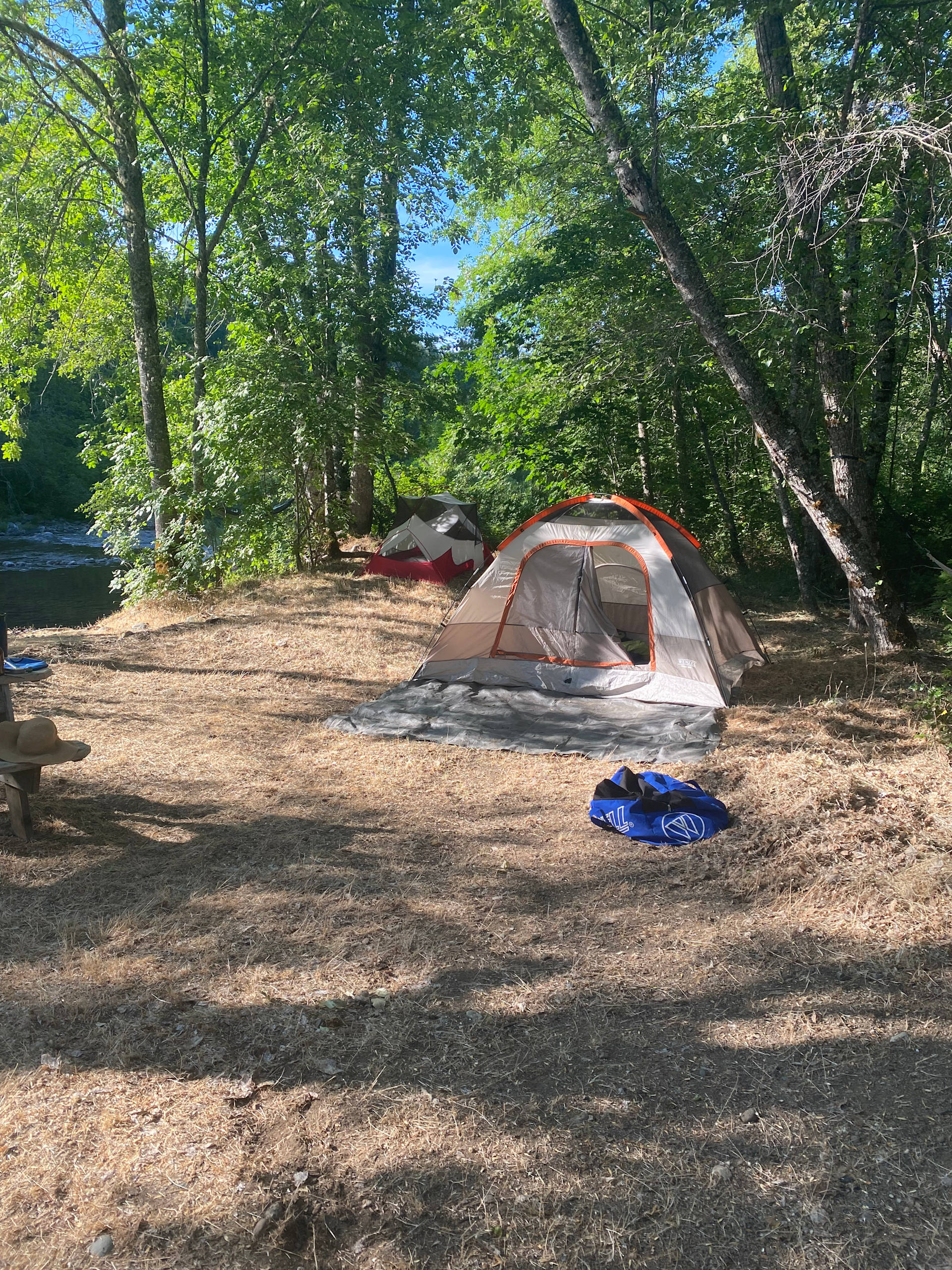 Bear's Illinois River Campsite