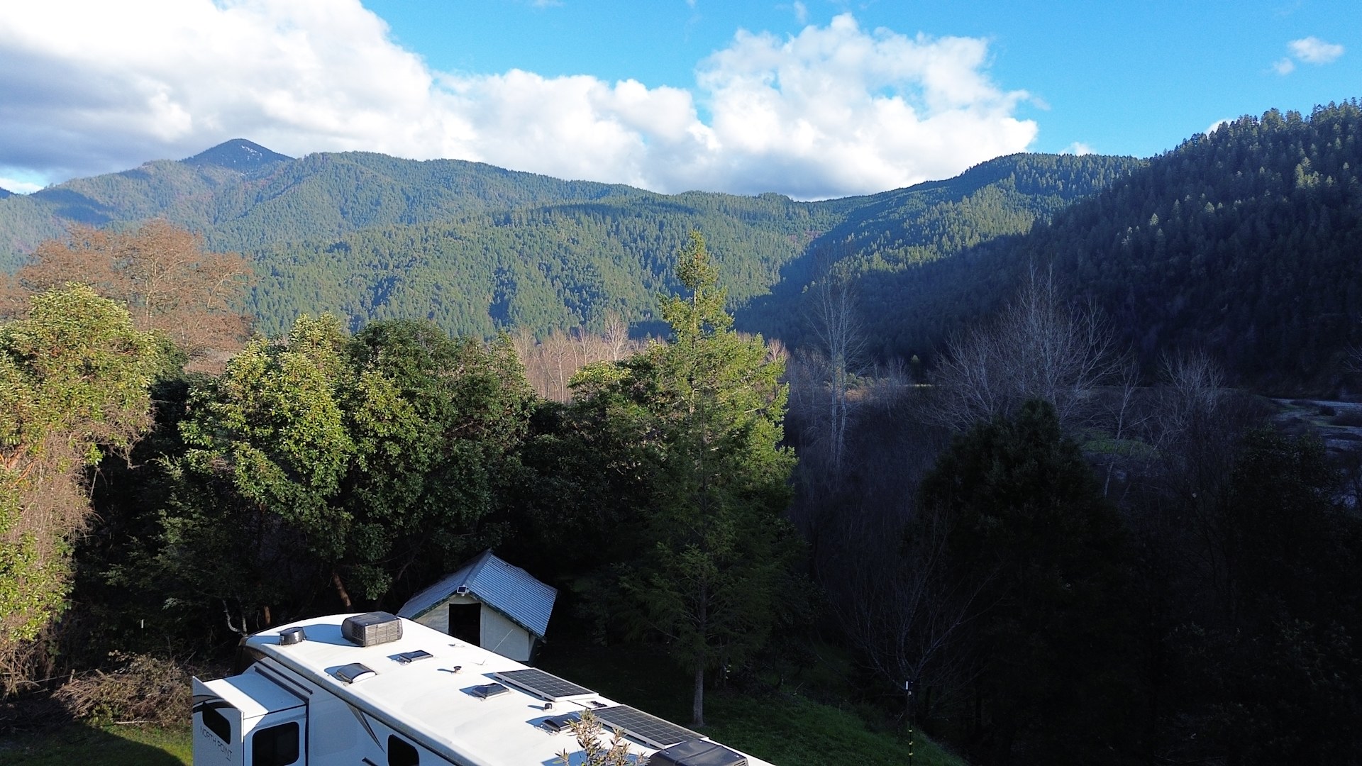 Klamath River Village: Riverfront