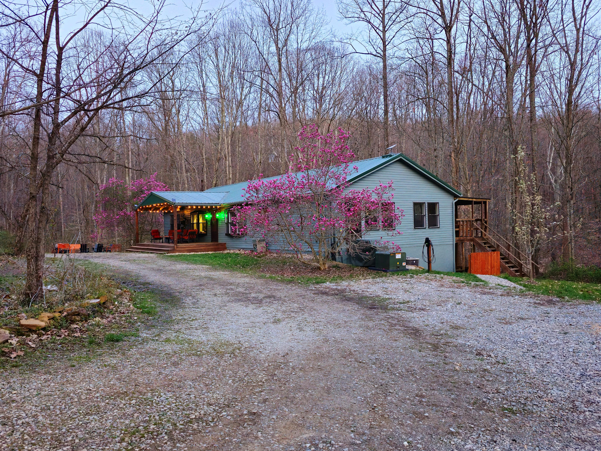 Raven's Retreat Hocking Hills