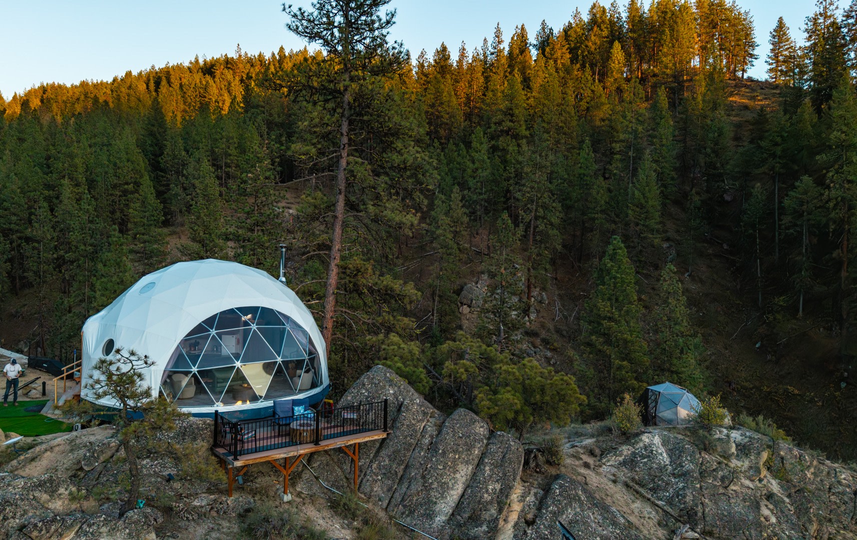An Epic Romantic Glamping Hideaway