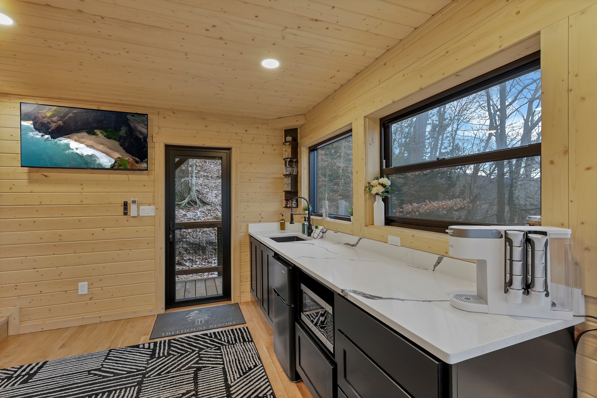 The Hocking Hills Treehouse Resort