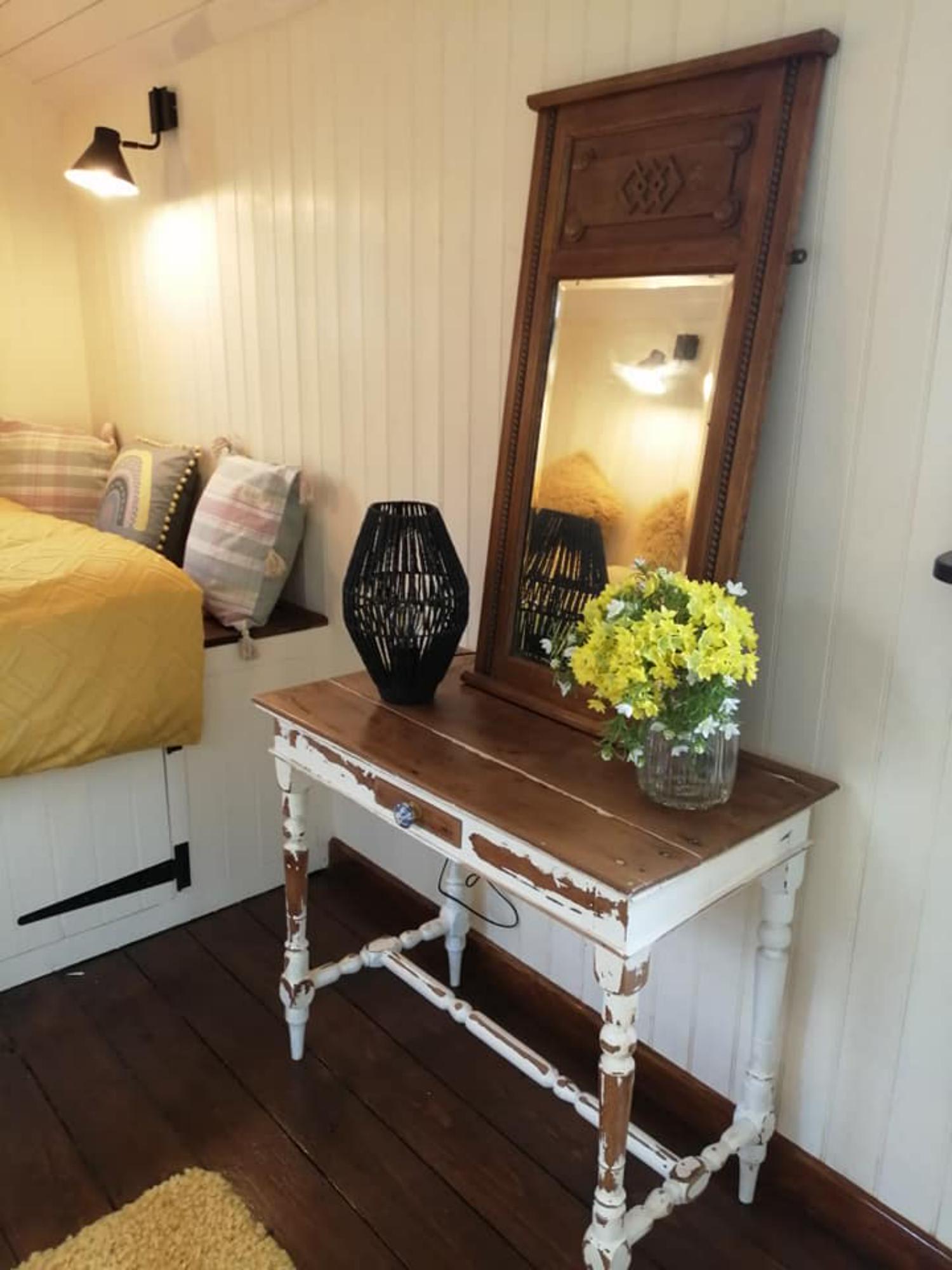 Shepherd Hut 5