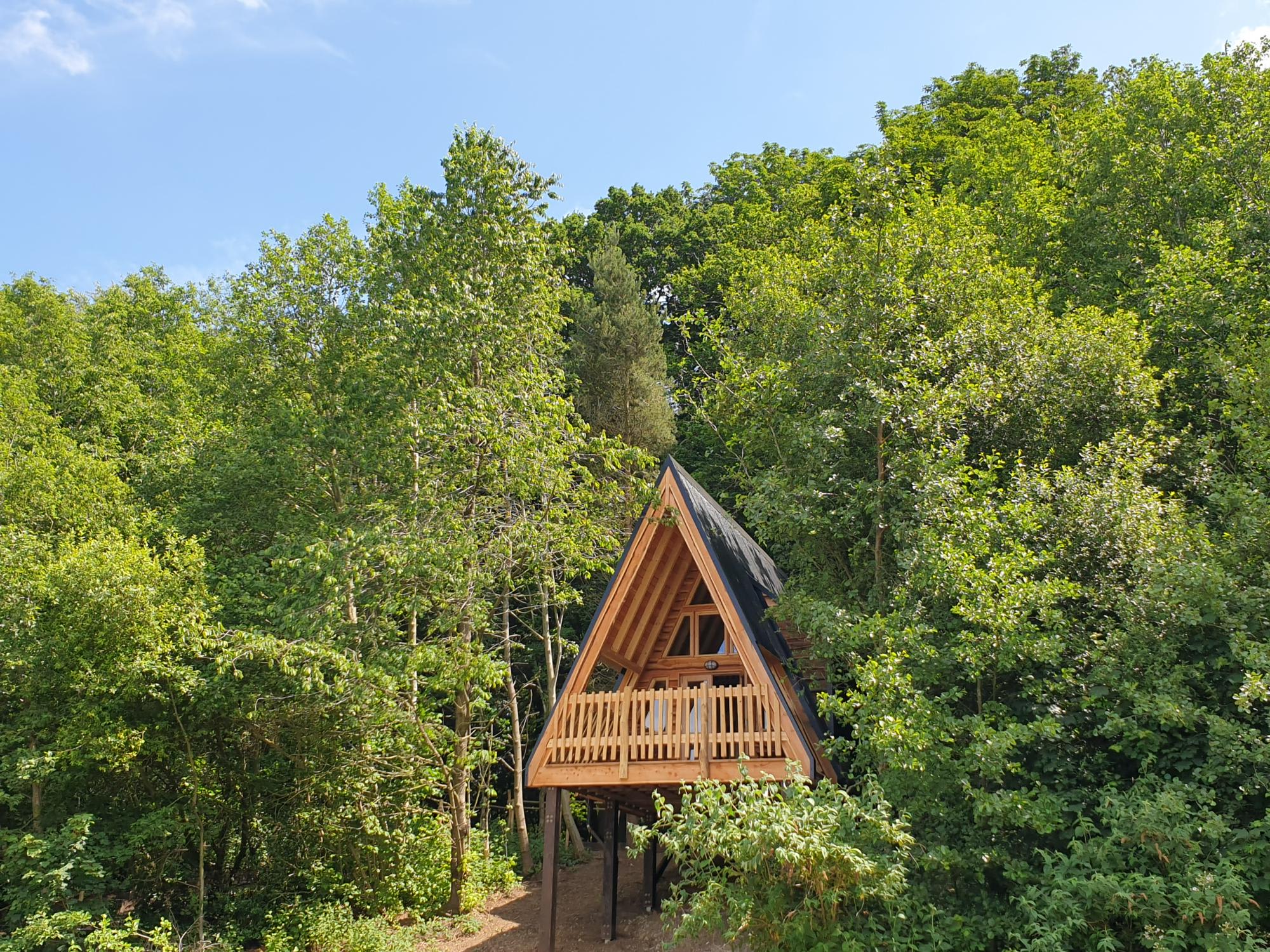 'Flint' the woodland den