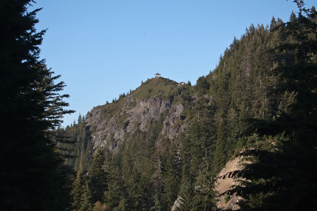 Bear Basin Lookout and Cabin