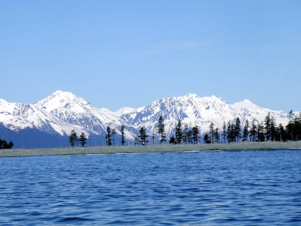 Sandspit Point Campground