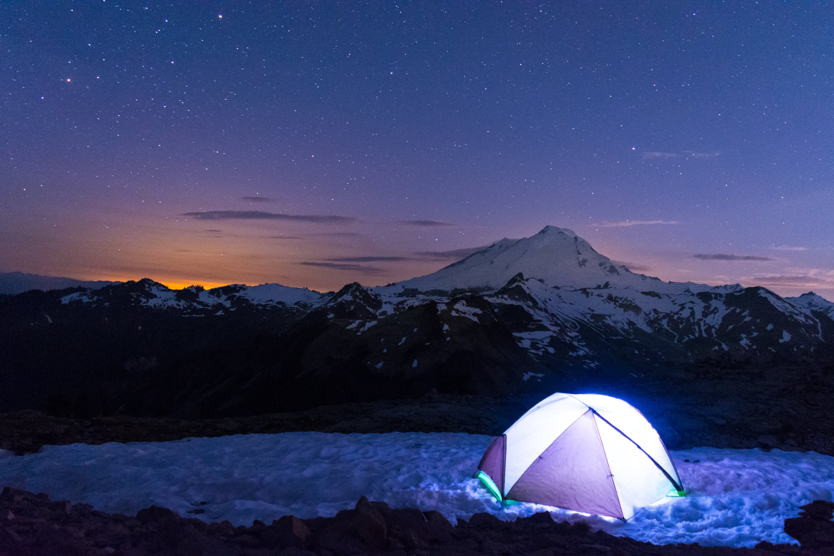 A short hike up to Table Mountain will provide you with a stunning 360 degree of Mt. Baker, Mt. Shuksan and the North Cascades! 